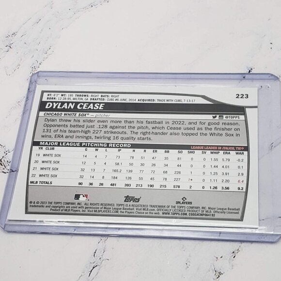 2023 Topps Big League Dylan Cease Rainbow Foil #223 - Picture 4 of 4